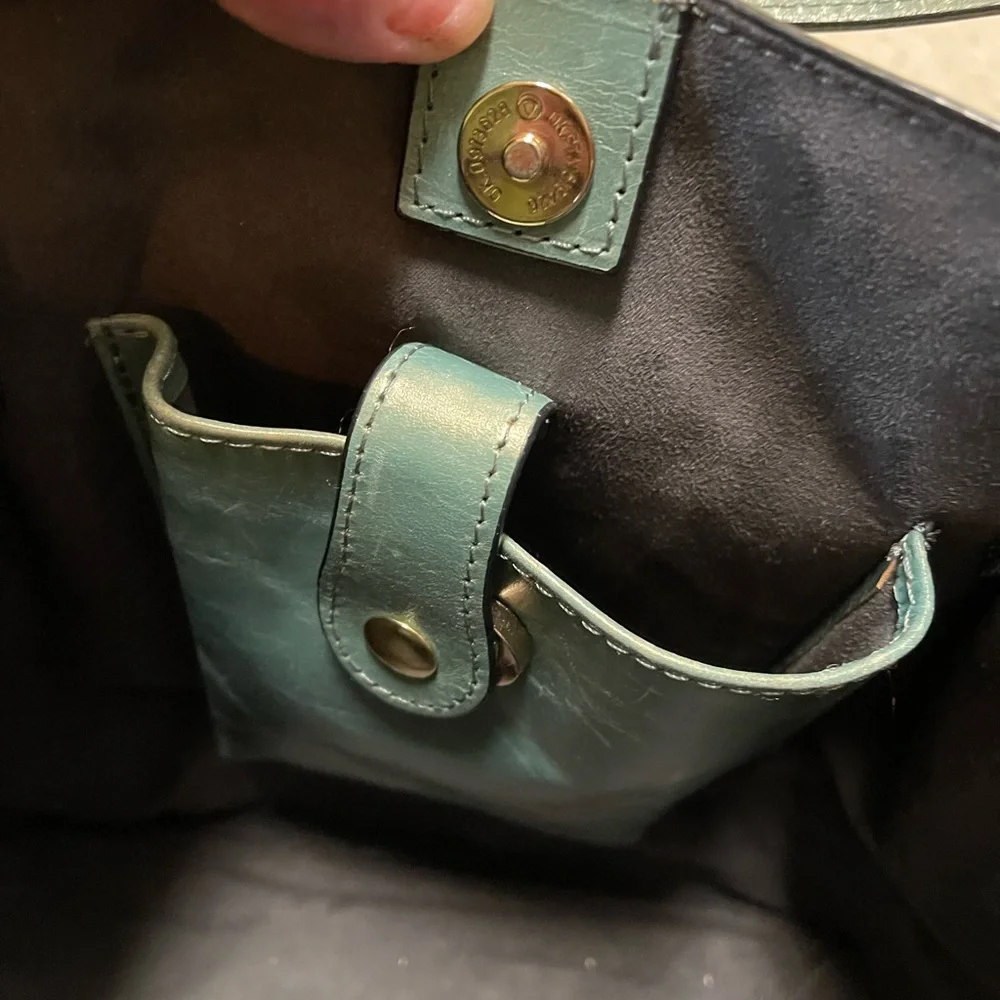 Elegant Green leather tote bag NWOT - Picture 8 of 10
